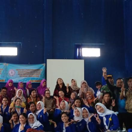 Penutupan mahasiswa KKN STIK IMMANUEL dan sekaligus pemaparan hasil kegitan Midwiferi Practice STIK 